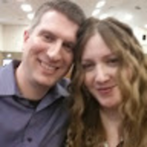 Meet your Posher, Lisa - Picture 1 of 1